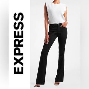 NWT💝Express Mid Rise Black Bootcut Jeans Women's Size 0R